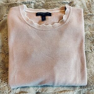 Banana Republic Pale Pink Scallop Crewneck Sweater